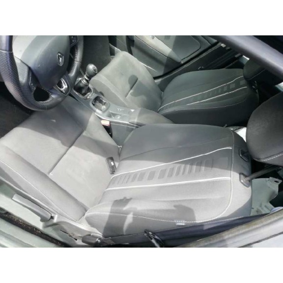 renault megane iii sport tourer del año 2013