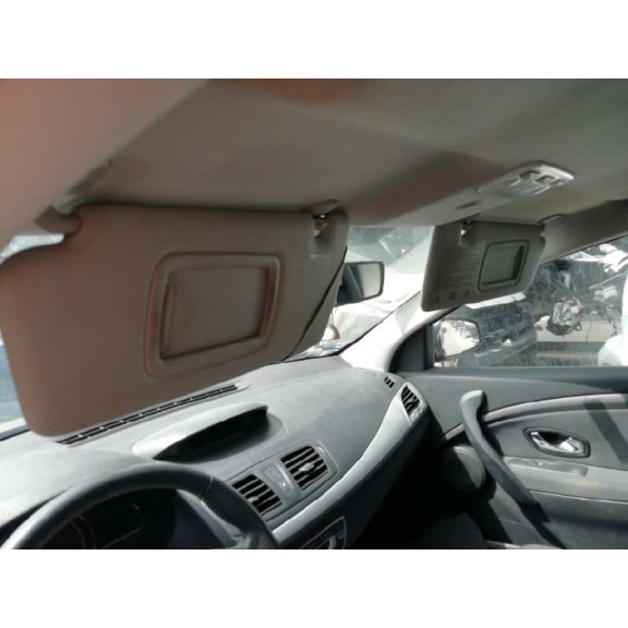 renault megane iii sport tourer del año 2013