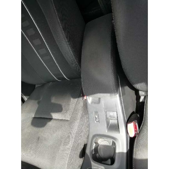 renault megane iii sport tourer del año 2013