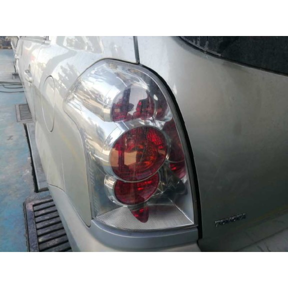 toyota corolla verso (r1) del año 2007