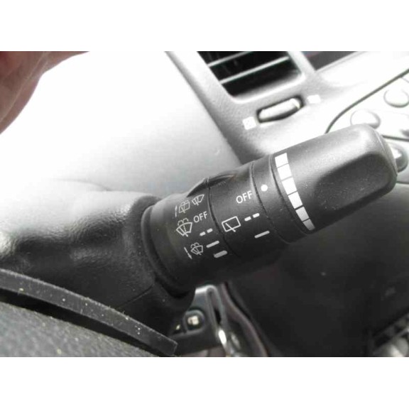 nissan primera berlina (p12) del año 2004