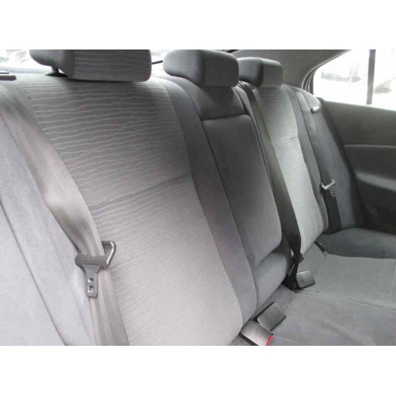 nissan primera berlina (p12) del año 2004