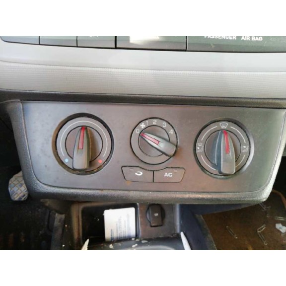 seat ibiza sc (6j1) del año 2013