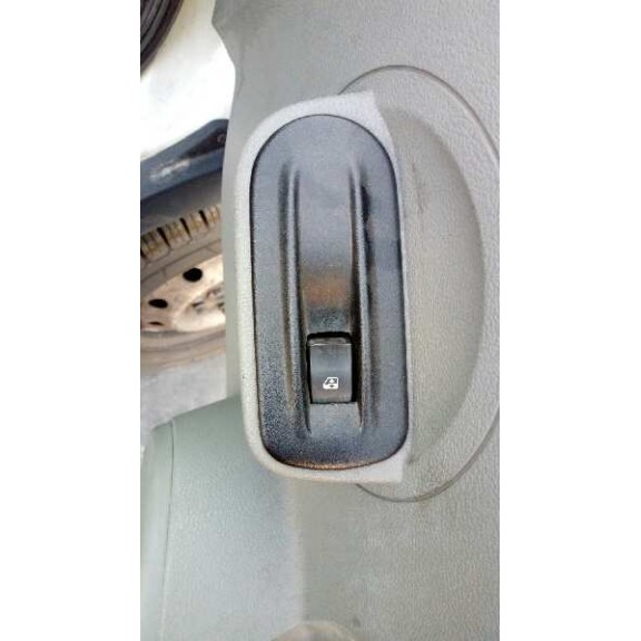 nissan interstar mod. 04 (x70) del año 2007