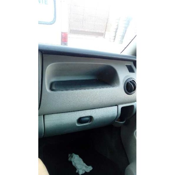 nissan interstar mod. 04 (x70) del año 2007