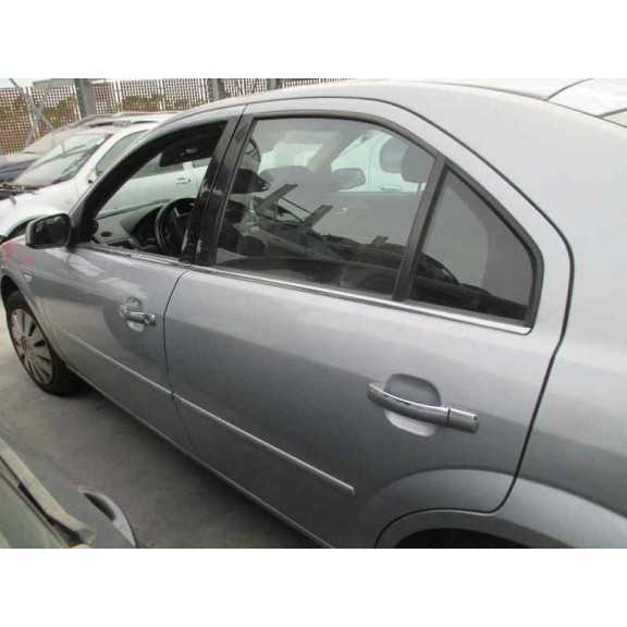 ford mondeo berlina (ge) del año 2003