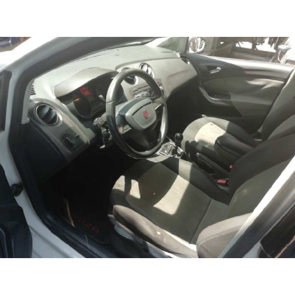 seat ibiza (6j5) del año 2012