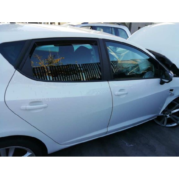 seat ibiza (6j5) del año 2010