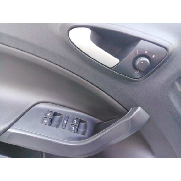 seat ibiza (6j5) del año 2010