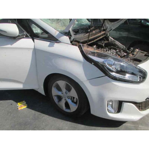 kia carens ( ) del año 2016