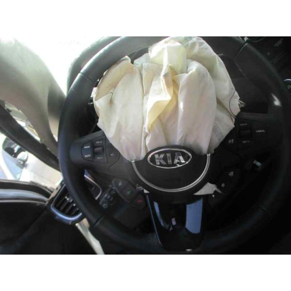 kia carens ( ) del año 2016