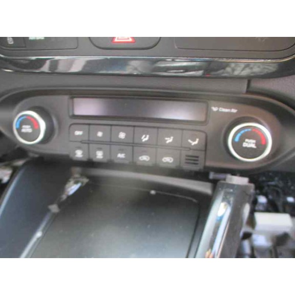 kia carens ( ) del año 2016