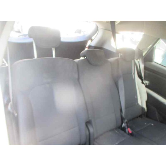 kia carens ( ) del año 2016