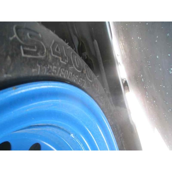 kia carens ( ) del año 2016