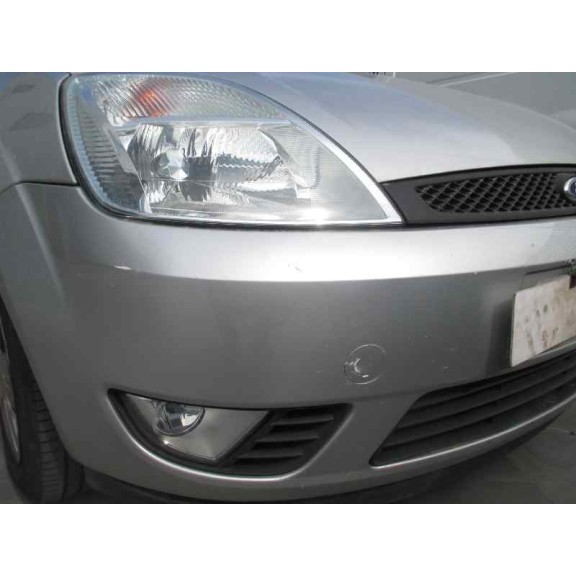 ford fiesta (cbk) del año 2004