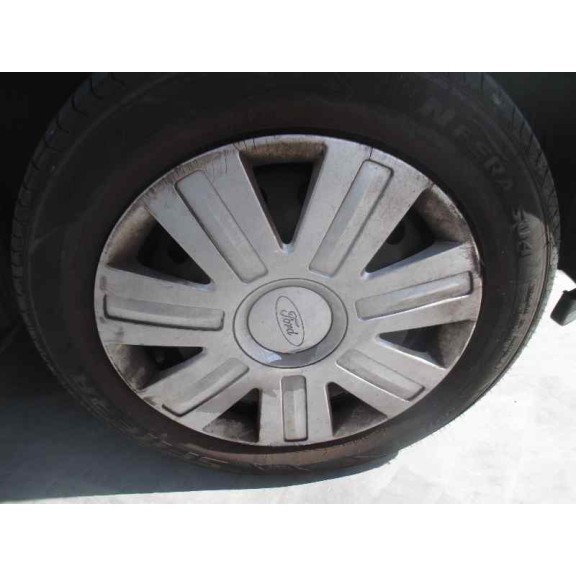 ford fiesta (cbk) del año 2004