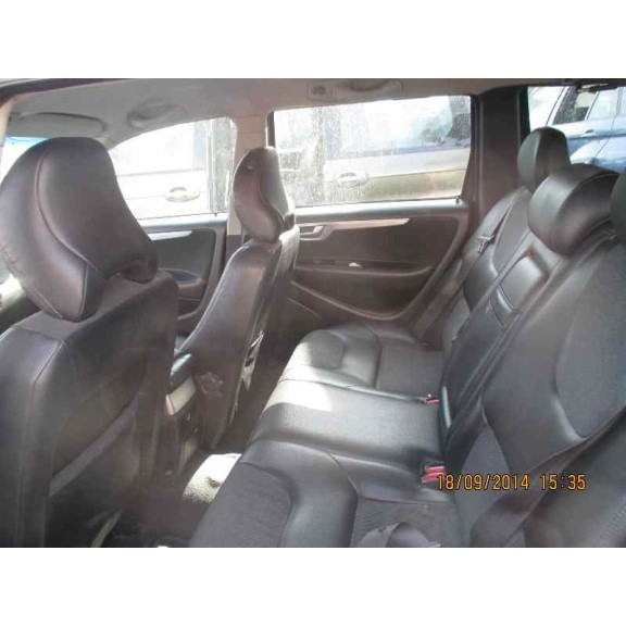 volvo xc70 del año 2004