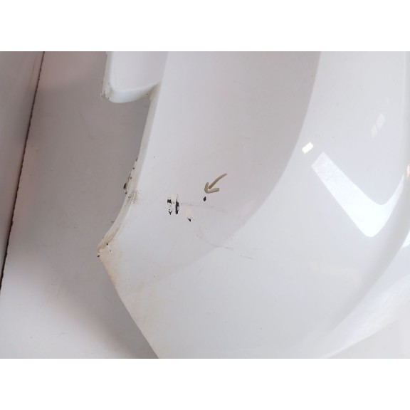 Recambio de paragolpes trasero para seat leon (1p1) reference referencia OEM IAM   TIENE UN GOLPE