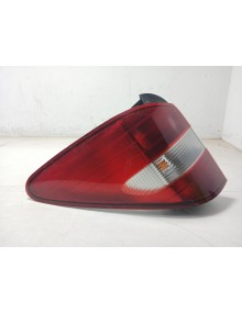 Recambio de piloto trasero izquierdo para ssangyong rodius i 2.7 xdi referencia OEM IAM 8360121  