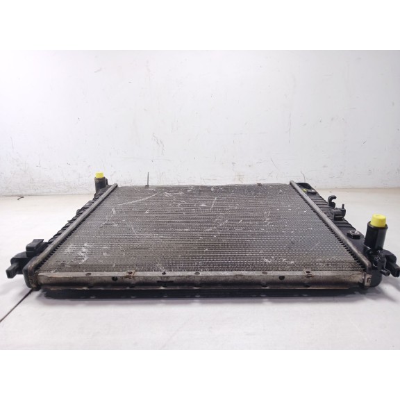 Recambio de radiador agua para ssangyong rodius i 2.7 xdi referencia OEM IAM 621778621779  