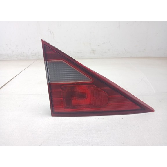 Recambio de piloto trasero izquierdo interior para ssangyong rodius i 2.7 xdi referencia OEM IAM   