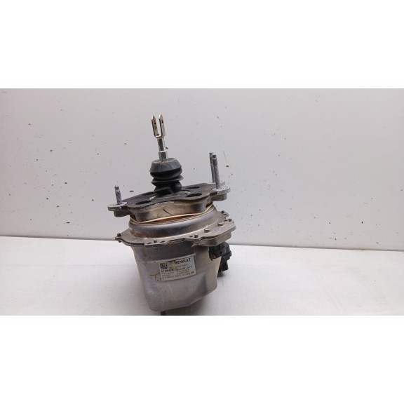 Recambio de servofreno para renault arkana i (lcm_, ldn_) 1.6 e-tech 145 (ldmu) referencia OEM IAM 472107786R 0204N00214 0204847