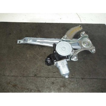 ELEVALUNAS TRASERO DERECHO 827310V01C ELECTRICO 2 PIN 702080