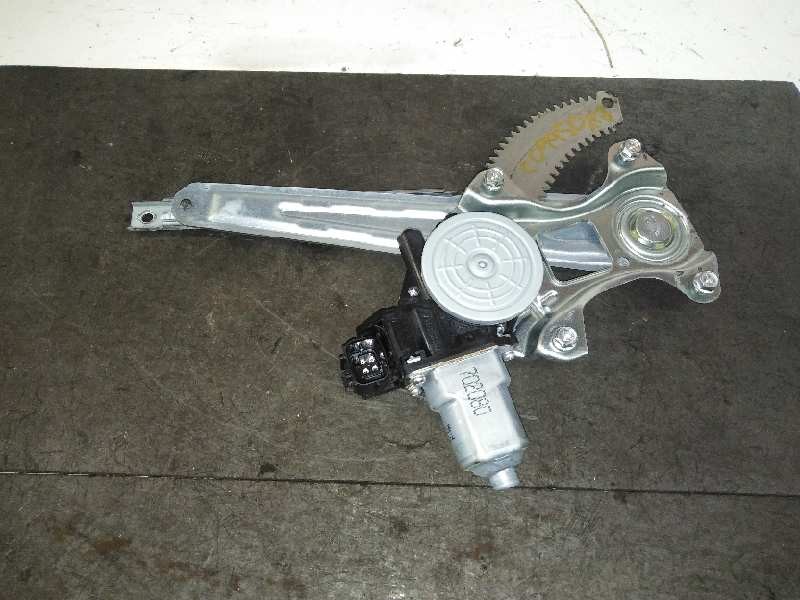 Recambio de elevalunas trasero derecho para nissan juke (f15) acenta referencia OEM IAM 827310V01C ELECTRICO 2 PIN 702080