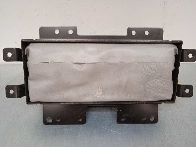 Recambio de airbag delantero derecho para hyundai getz (tb) 1.3 cat referencia OEM IAM TB84101D TB84101D TB84101D