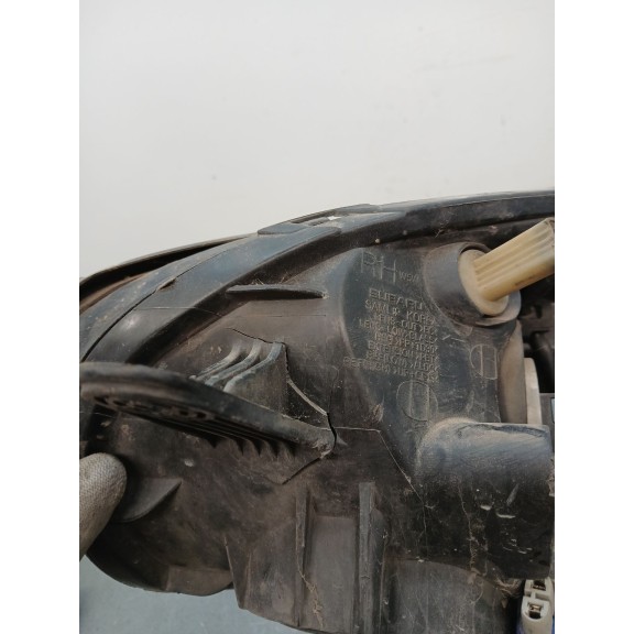 Recambio de faro derecho para subaru tribeca (b9) 3.0 (wxe) referencia OEM IAM rhd0147 1073105 