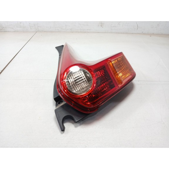 Recambio de piloto trasero derecho para nissan juke (f15) 1.6 referencia OEM IAM 265501KA0A  