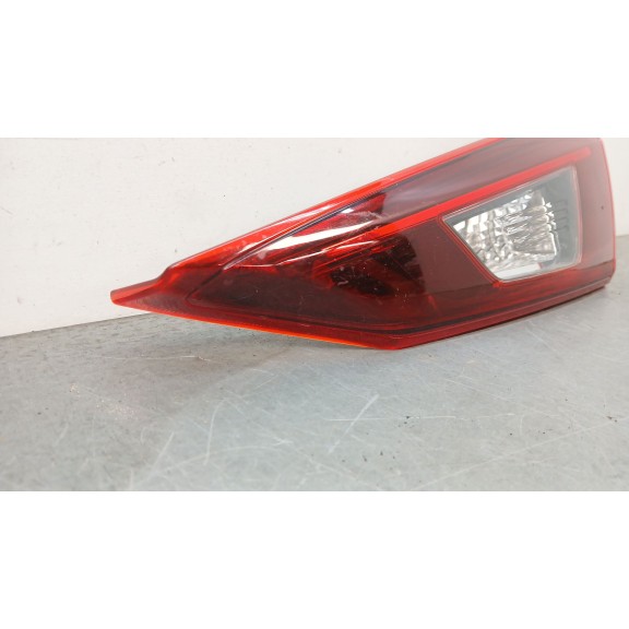 Recambio de piloto trasero derecho interior para mazda 3 sedán (bm_, bn_) 2.2 d referencia OEM IAM B45A513F0  