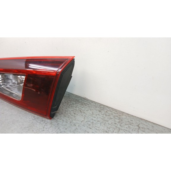 Recambio de piloto trasero derecho interior para mazda 3 sedán (bm_, bn_) 2.2 d referencia OEM IAM B45A513F0  