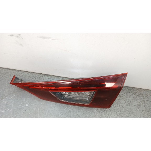 Recambio de piloto trasero derecho interior para mazda 3 sedán (bm_, bn_) 2.2 d referencia OEM IAM B45A513F0  