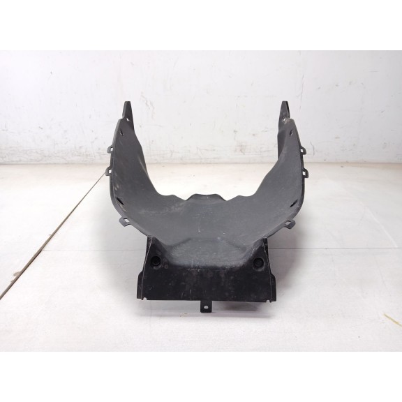 Recambio de plasticos para honda pcx pcx 125 (jk05) referencia OEM IAM 64521K1ZJ100 QUILLA FRONTAL 