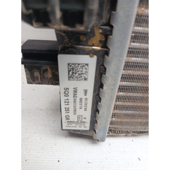 Recambio de radiador agua para seat leon sportstourer 1.5tsi referencia OEM IAM 5q0121251gr  