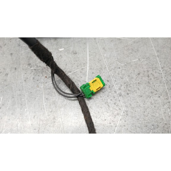 Recambio de retrovisor izquierdo para lancia phedra (179_) 2.2 jtd (179axc1a) referencia OEM IAM E2011011  