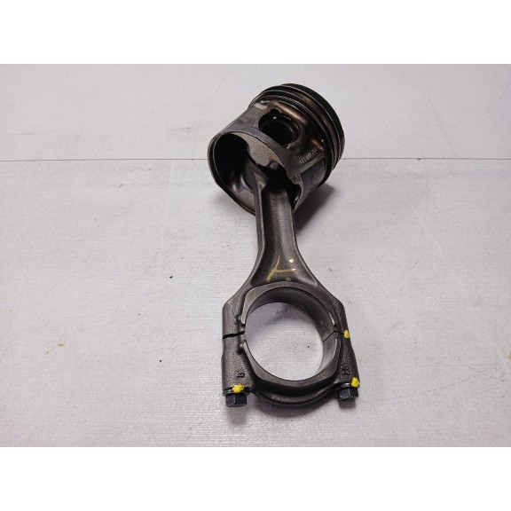 Recambio de piston para opel mokka excellence referencia OEM IAM 0687776302  