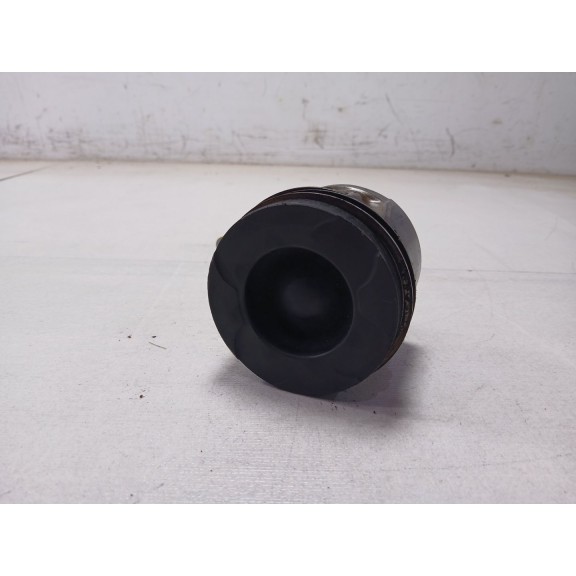 Recambio de piston para opel mokka excellence referencia OEM IAM 0687776302  