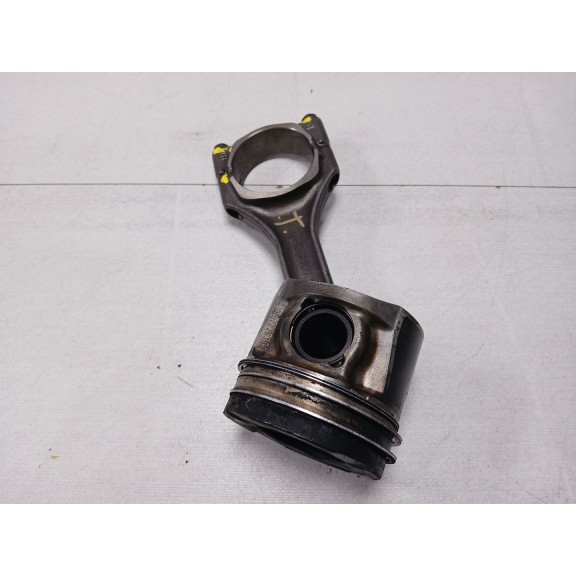 Recambio de piston para opel mokka excellence referencia OEM IAM 0687776302  