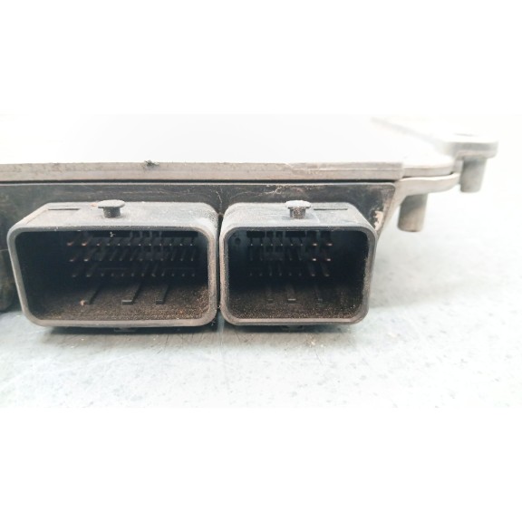 Recambio de centralita motor uce para lancia phedra (179_) 2.2 jtd (179axc1a) referencia OEM IAM 0281011522  