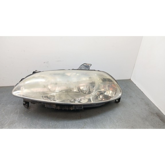 Recambio de faro izquierdo para fiat croma (194_) 1.9 d multijet (194axc1b, 194axc12) referencia OEM IAM 51733561  