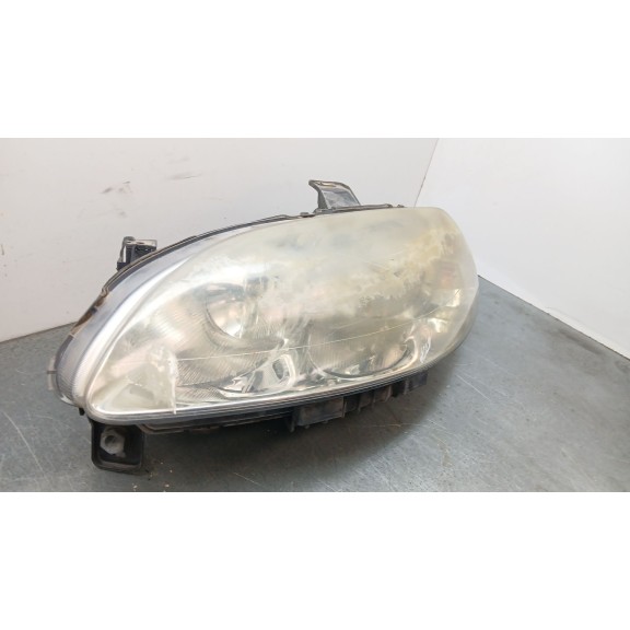 Recambio de faro izquierdo para fiat croma (194_) 1.9 d multijet (194axc1b, 194axc12) referencia OEM IAM 51733561  