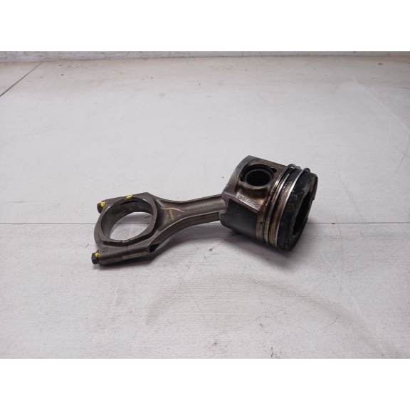 Recambio de piston para opel mokka excellence referencia OEM IAM 0687776302  