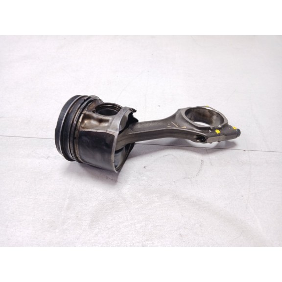 Recambio de piston para opel mokka excellence referencia OEM IAM 0687776302  