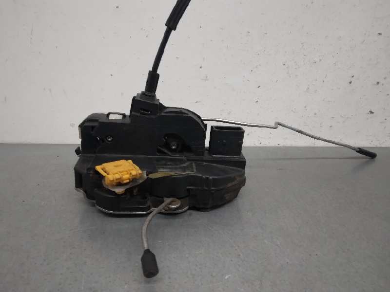 Recambio de cerradura puerta delantera izquierda para opel insignia berlina expression referencia OEM IAM  5 PINES 