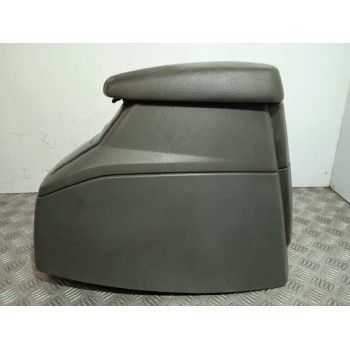 Recambio de apoyabrazos central para ssangyong rodius 2.7 turbodiesel cat referencia OEM IAM  NEGRO 