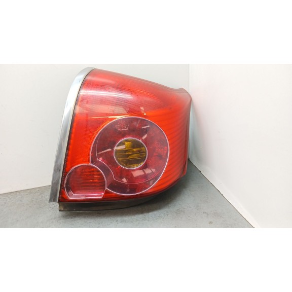 Recambio de piloto trasero izquierdo para toyota avensis sedán (_t25_) 1.8 (zzt251_) referencia OEM IAM   