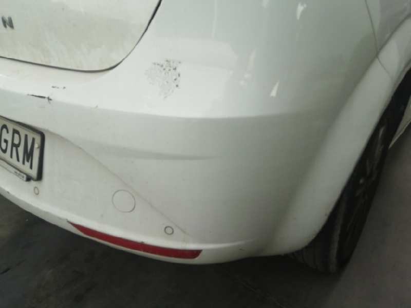 Recambio de paragolpes trasero para seat leon (1p1) comfort limited referencia OEM IAM  2ºSERIE CON SENSORES