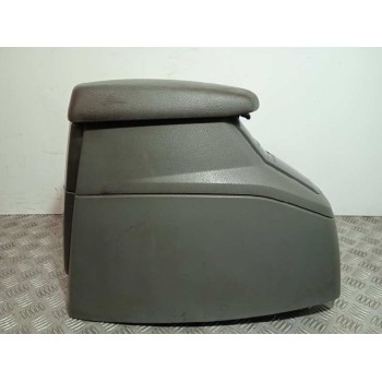 Recambio de apoyabrazos central para ssangyong rodius 2.7 turbodiesel cat referencia OEM IAM  NEGRO 